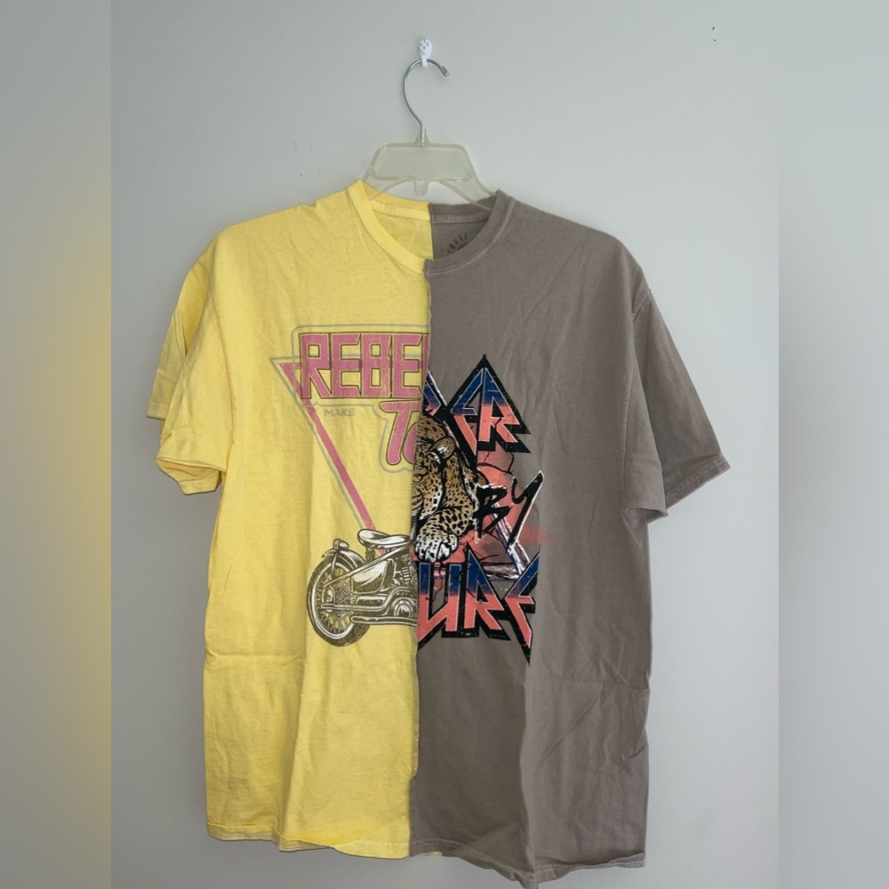 TRUST THE UNIVERSE / size- L / color- YELLOW&BROWN